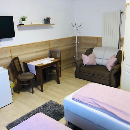 Hotel Melania Vendeghaz Balatonfőkajár Zewnętrze zdjęcie