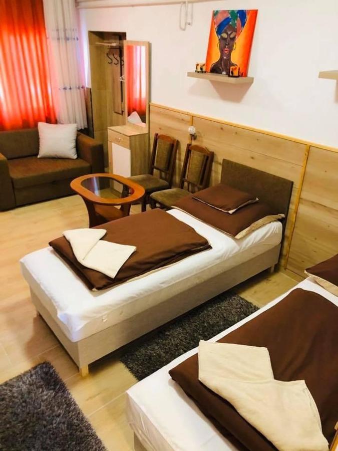 Hotel Melania Vendeghaz Balatonfőkajár Zewnętrze zdjęcie